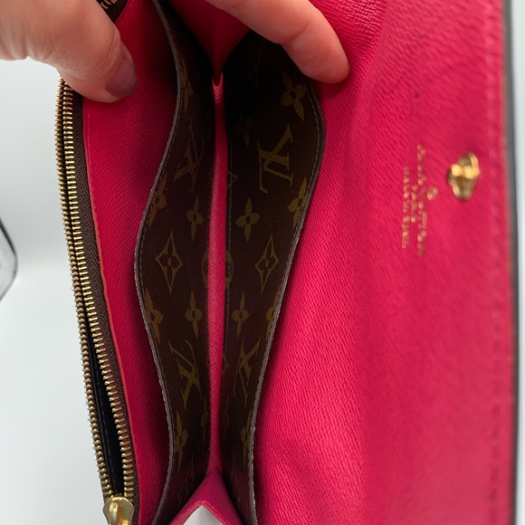 Authentic Louis Vuitton Emilie Wallet - Picture 9 of 16
